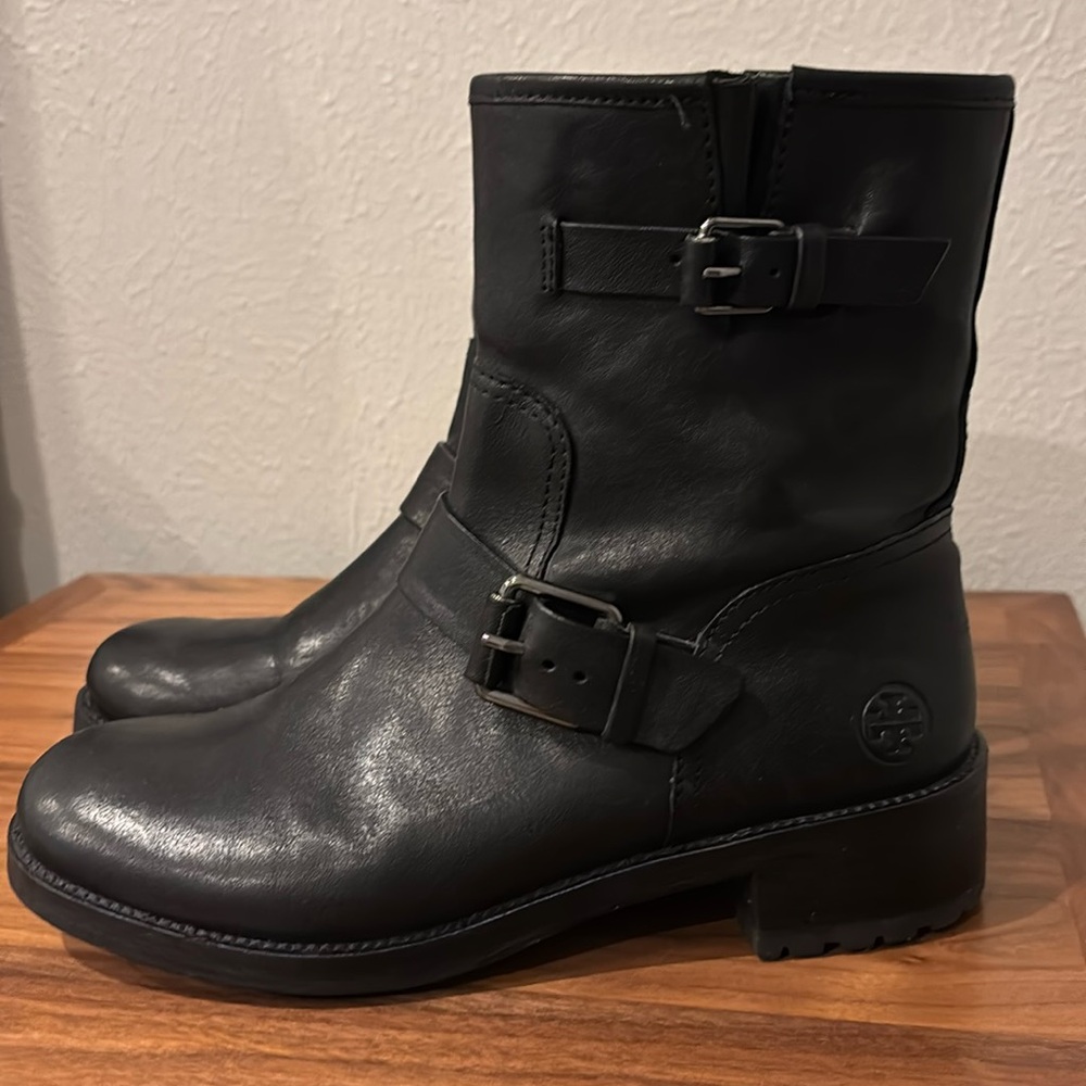 Tory Burch Chelsea Boots, sz 9